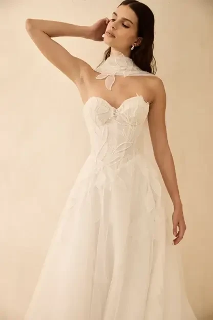 Meet La Premiere: A New Era of Bridal Has Arrived at White Dress. Mobile Image