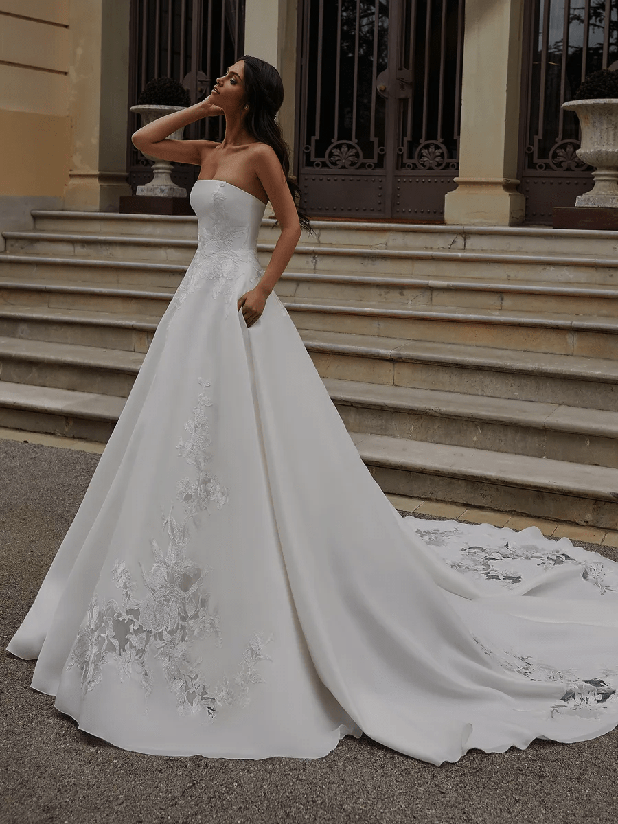 Pronovias