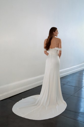 Martina Liana 1453 | Martina Liana #1 (SK-IV) Silk Ivory thumbnail