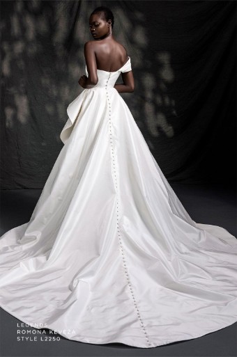 Romona Keveza L2250 | Legends by Romona Keveza #1 Natural White thumbnail