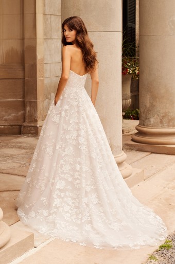 Paloma Blanca 5026 | Paloma Blanca #3 White thumbnail