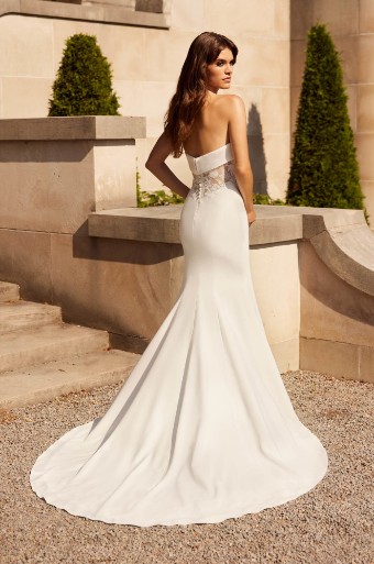 Paloma Blanca 5032 | Paloma Blanca #1 default White thumbnail