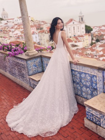 Maggie Sottero Brannagh | Maggie Sottero #2 Ivory (gown with Natural Illusion) thumbnail