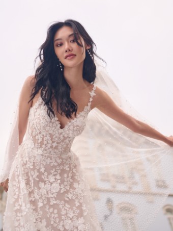 Maggie Sottero Ladonna | Maggie Sottero #1 Ivory (gown with Ivory Illusion) thumbnail