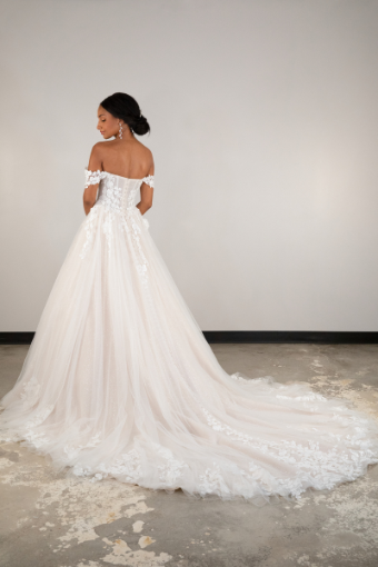 Essense of Australia D4106 | Essense of Australia #1 (IV-BC) Ivory Lace Tulle & Biscotti Regal Organza over Biscotti Gown thumbnail