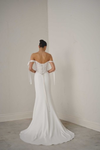 Justin Alexander Signature Cadenza - Z | Justin Alexander Signature #10 Ivory/Latte thumbnail