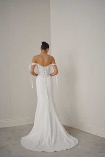 Justin Alexander Signature Cadenza - Z | Justin Alexander Signature #8 Ivory/Latte thumbnail