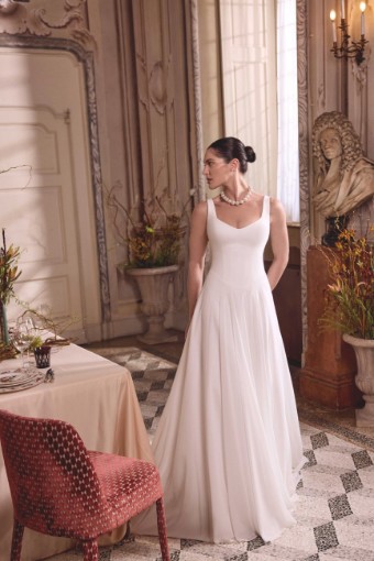 Justin Alexander Lupita | Justin Alexander #0 default Ivory thumbnail