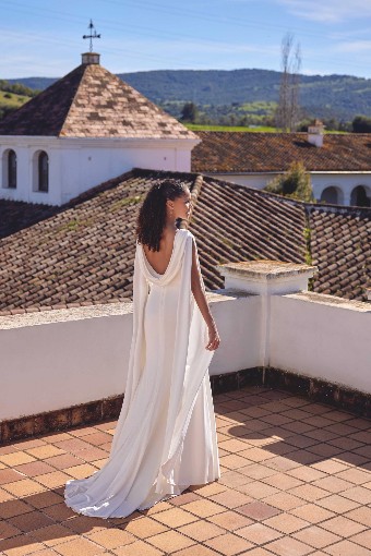 Lillian West 66434 | Lillian West #1 Ivory thumbnail