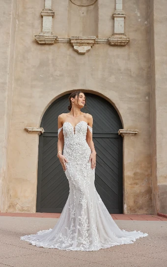 Essense of Australia D3992 | Essense of Australia #0 default IVRM-PL thumbnail