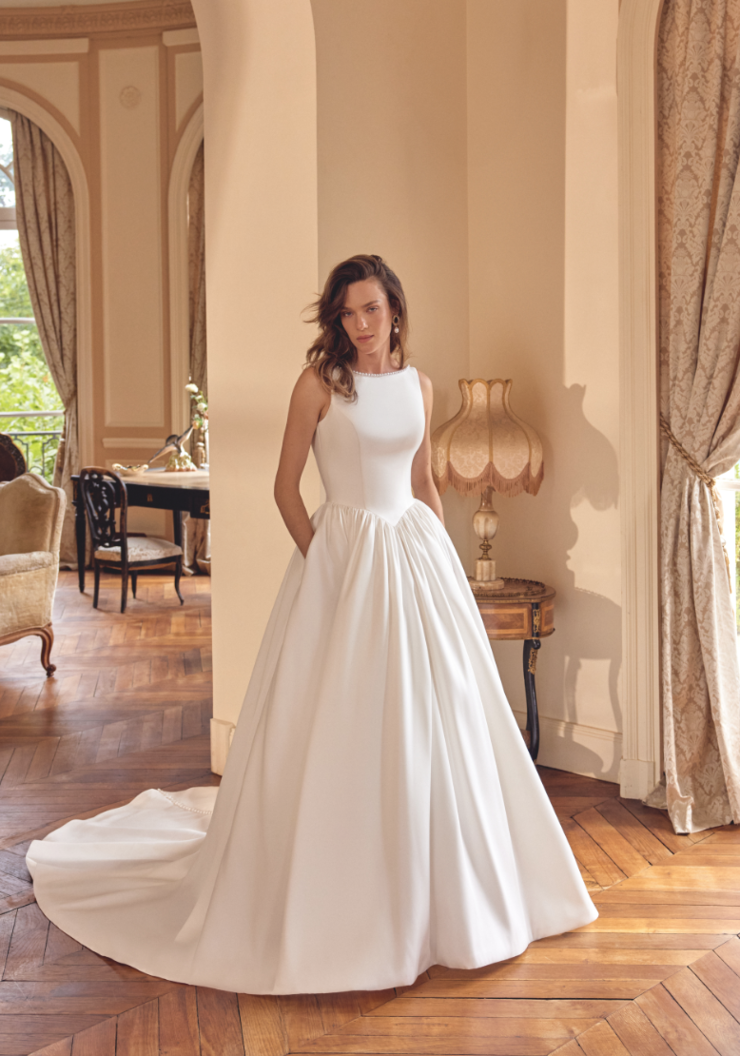 blue dress pants white shirt Athletic Fit Stretch Suit - Heathered Light 40W Strapless Layered Tulle Gown Color:Burgundy velvet 21-days outdoor parties