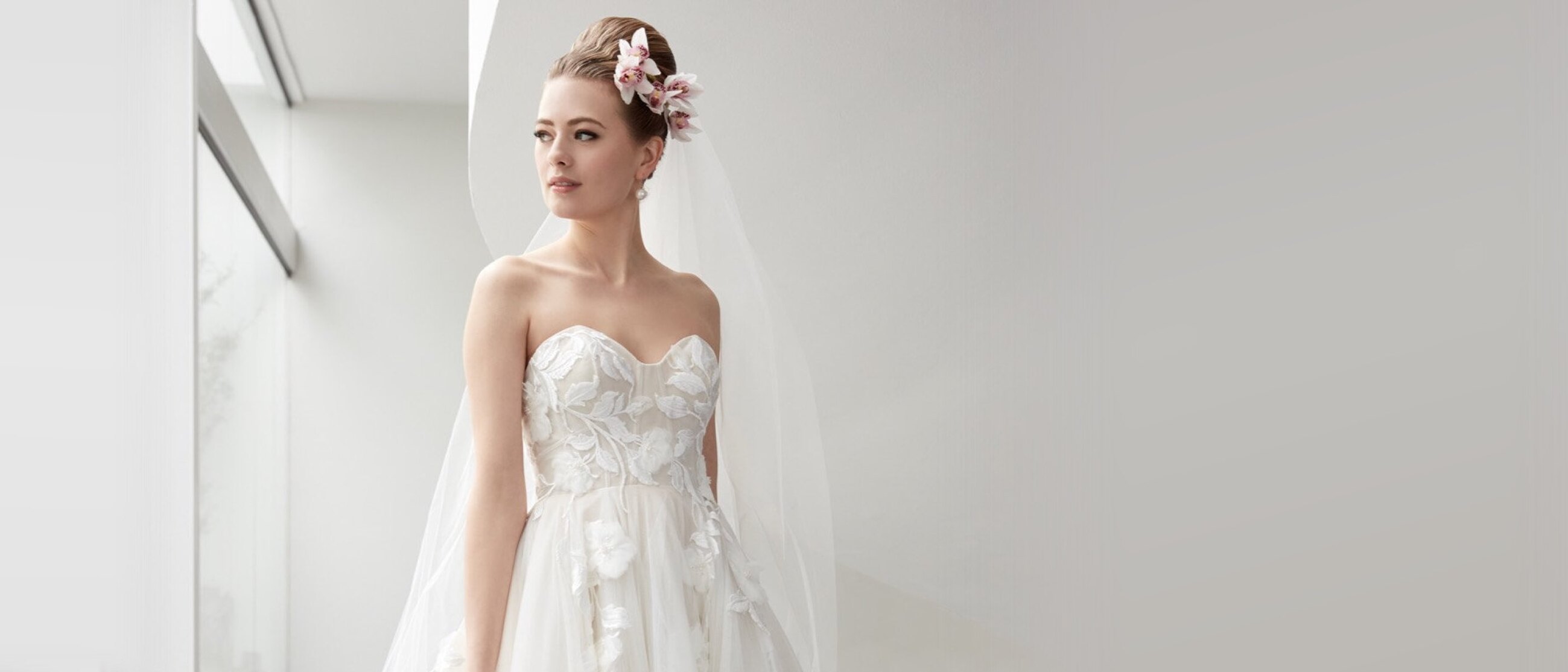 White Dress Bridal Boutique MILWAUKEE, WI Bridal Boutique